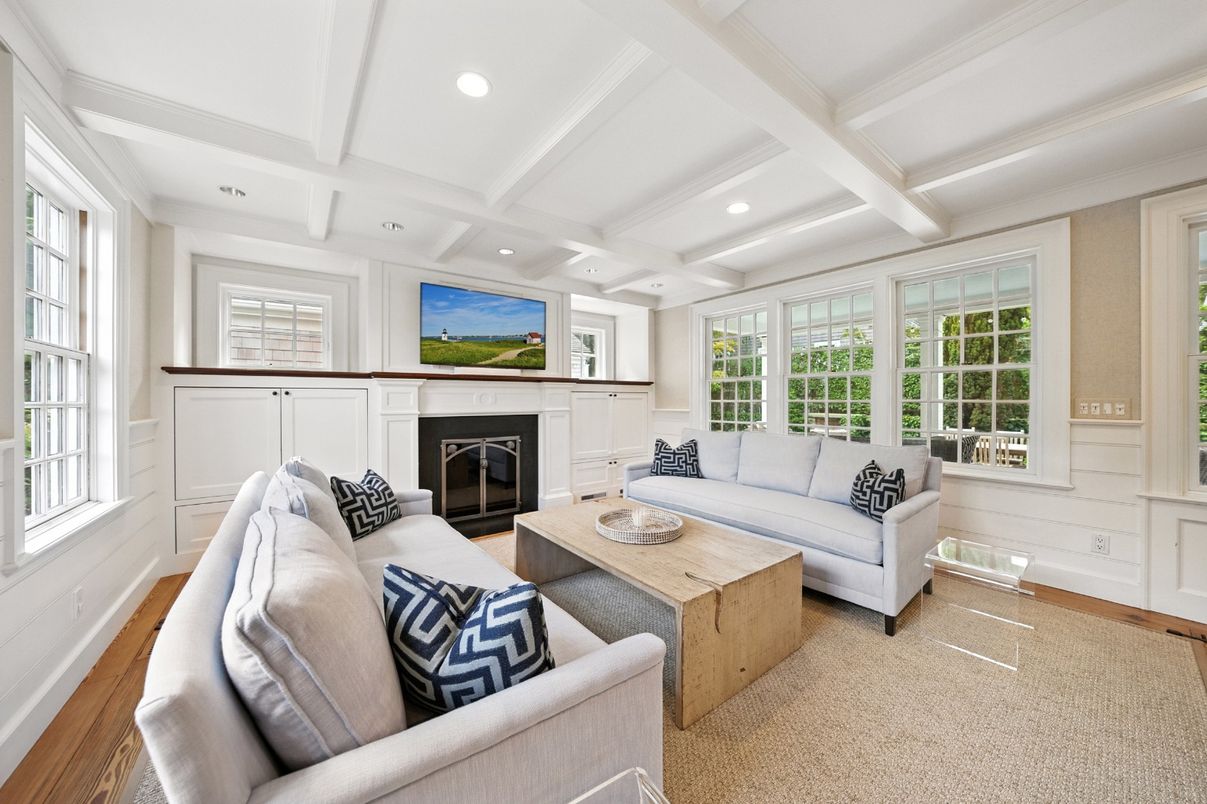 Fireplace, Interior, Living room, Recessed Lighting