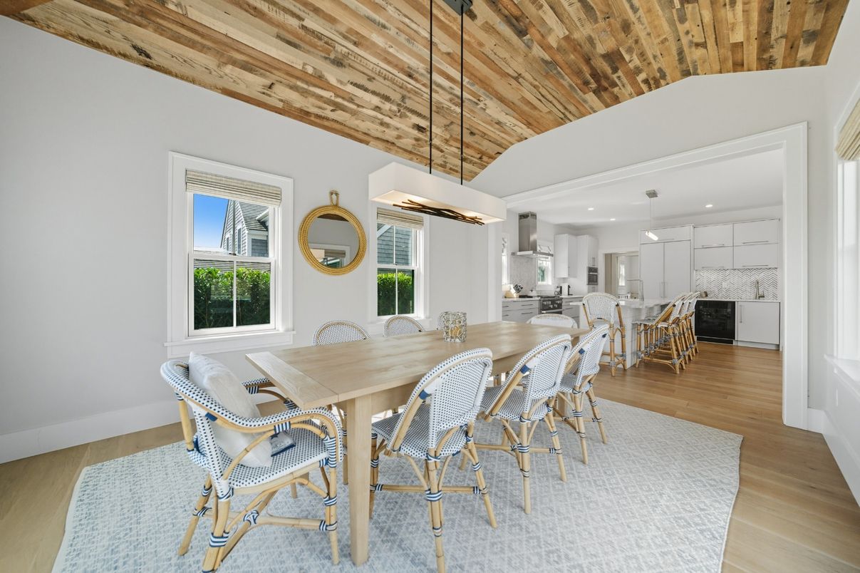 Dining room, Interior, Kitchen, Pendant Lights, Recessed Lighting, Wooden Ceilings, Wood Texture Flooring