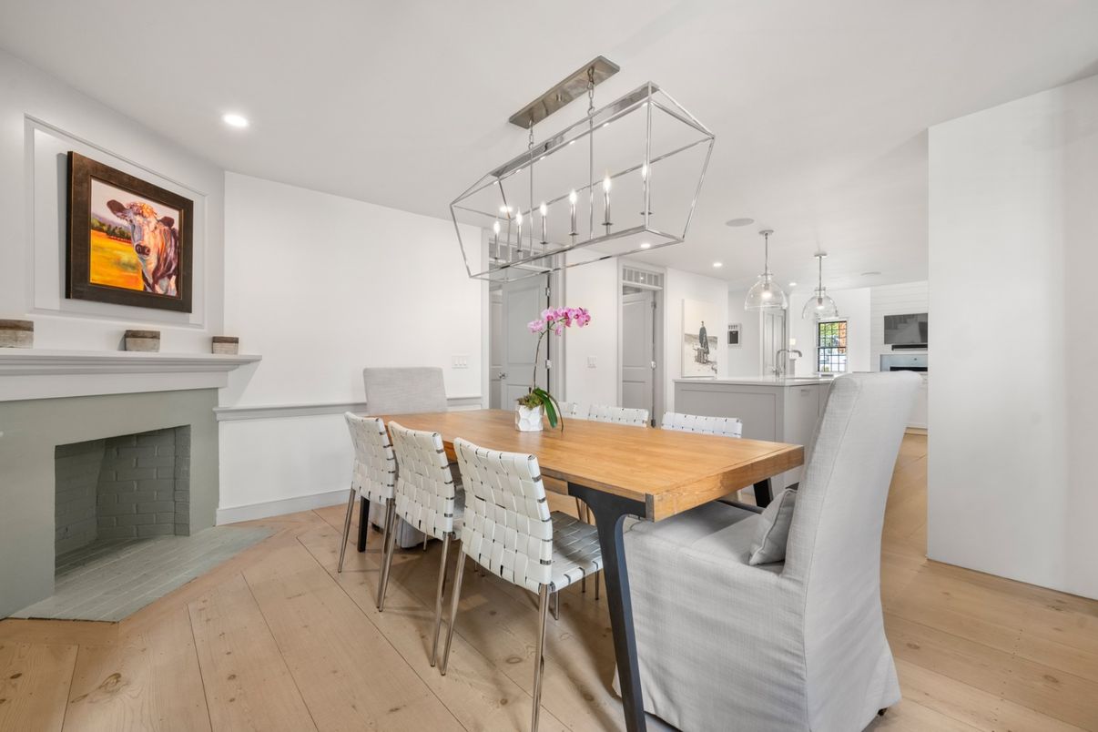 Dining room, Fireplace, Interior, Pendant Lights, Recessed Lighting, Wood Texture Flooring
