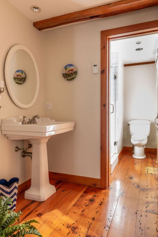 Bathroom, Interior, Recessed Lighting, Wood Texture Flooring