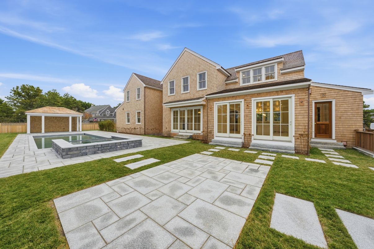 Backyard, Exterior, Pool