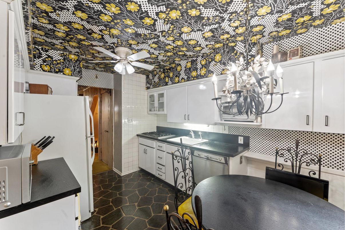 DE Listing image placeholder