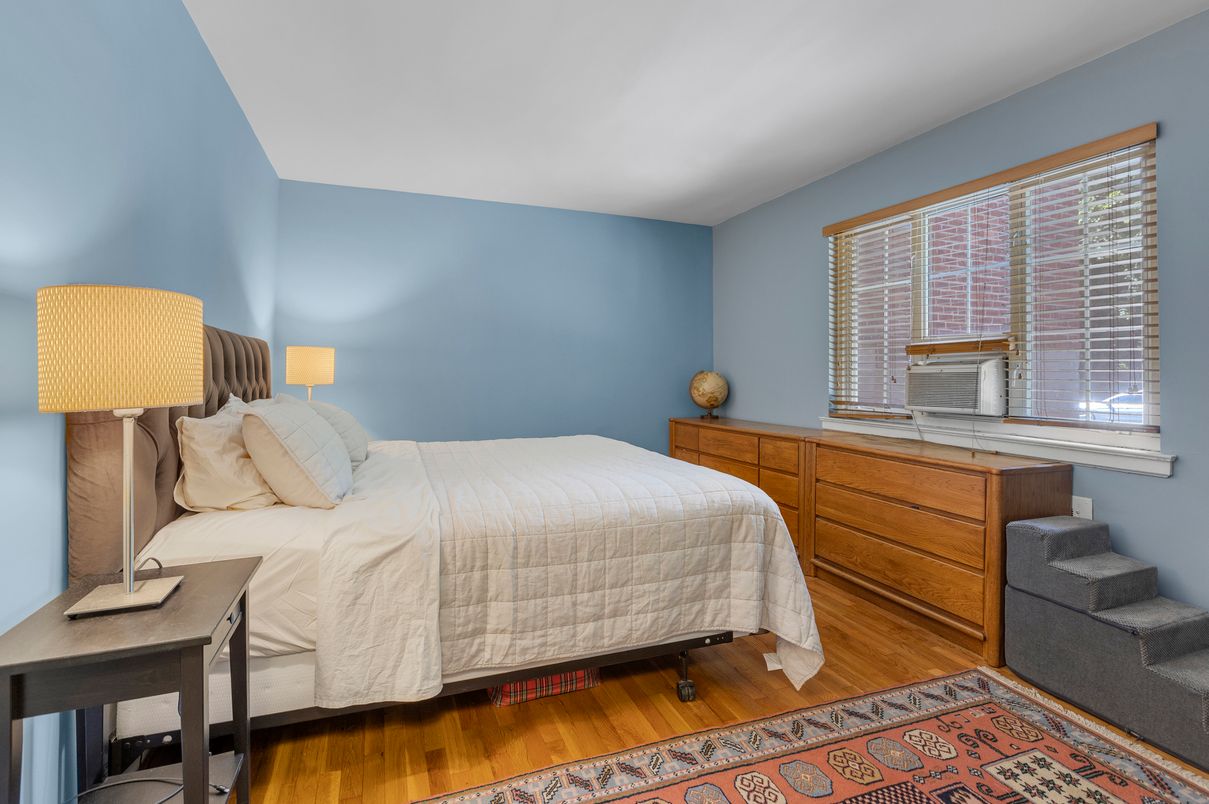 DE Listing image placeholder