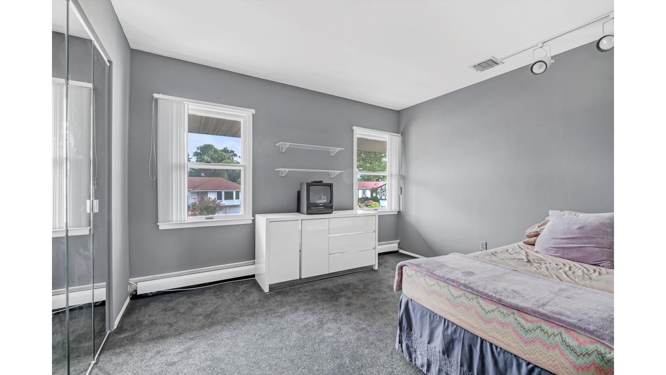 DE Listing image placeholder