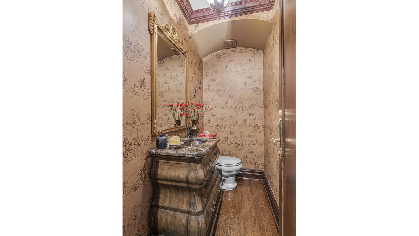 DE Listing image placeholder