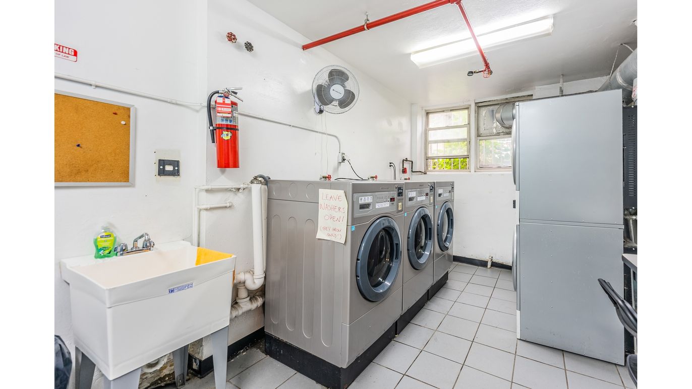 DE Listing image placeholder