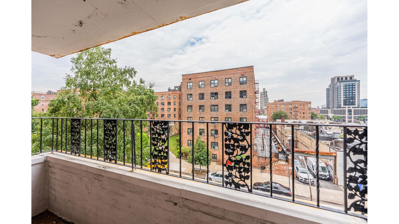 DE Listing image placeholder