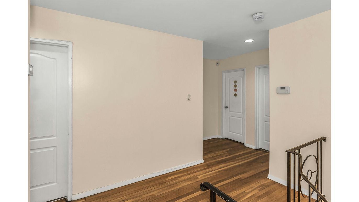 DE Listing image placeholder
