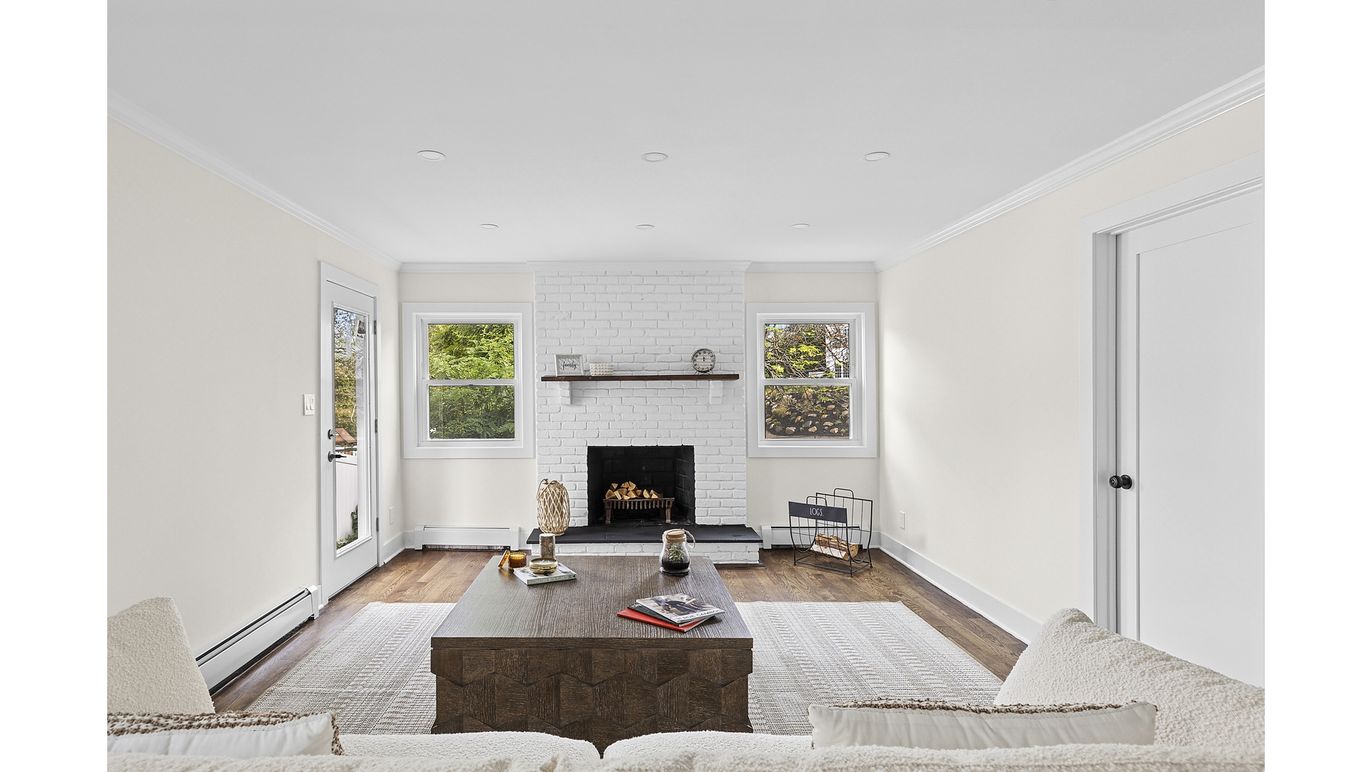 DE Listing image placeholder