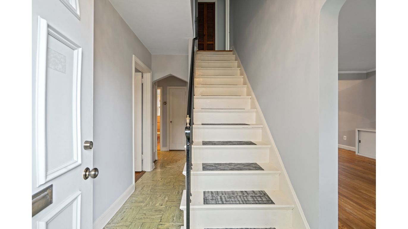 DE Listing image placeholder