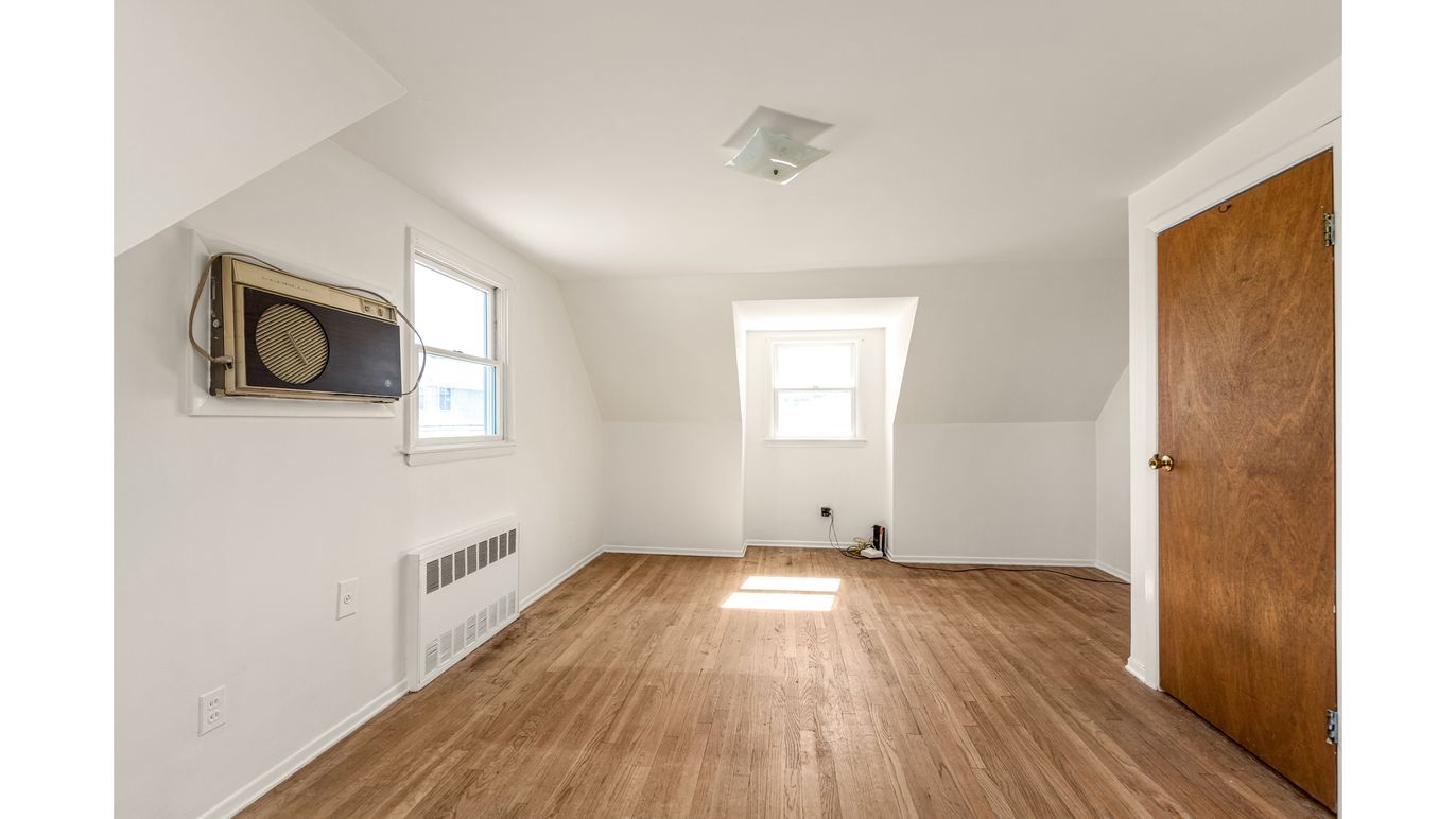 DE Listing image placeholder