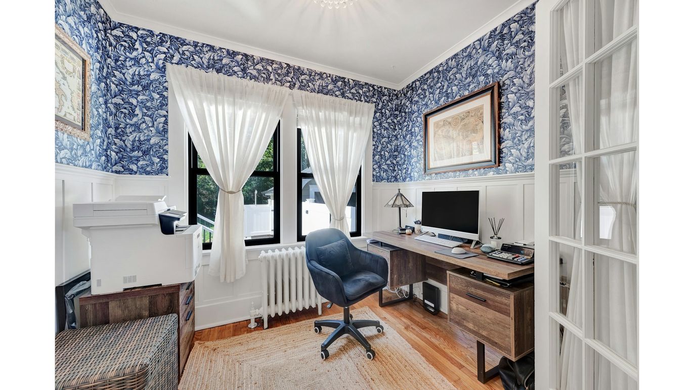 DE Listing image placeholder