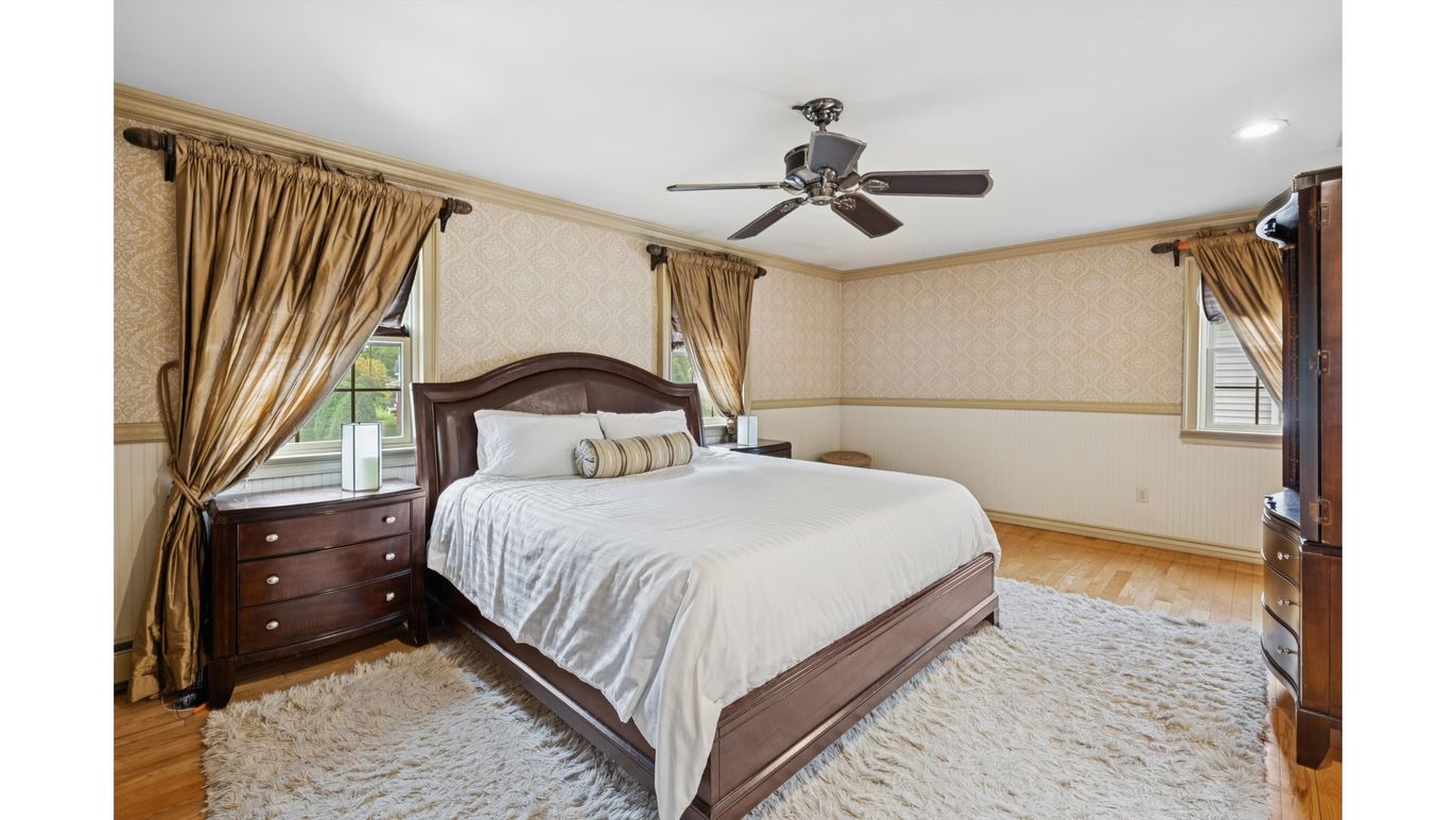 DE Listing image placeholder