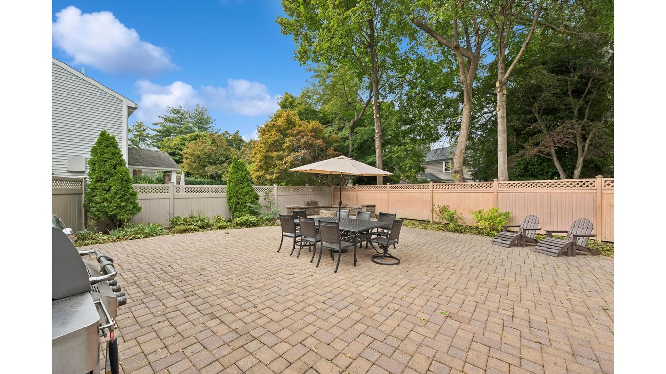 DE Listing image placeholder