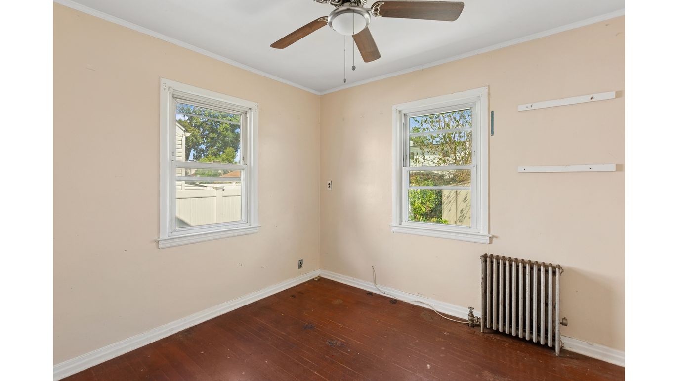 DE Listing image placeholder