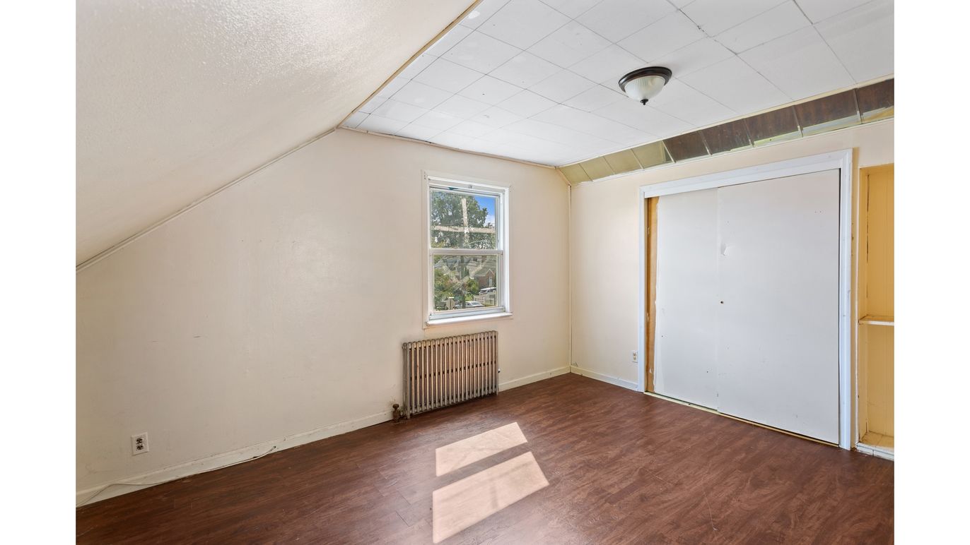 DE Listing image placeholder