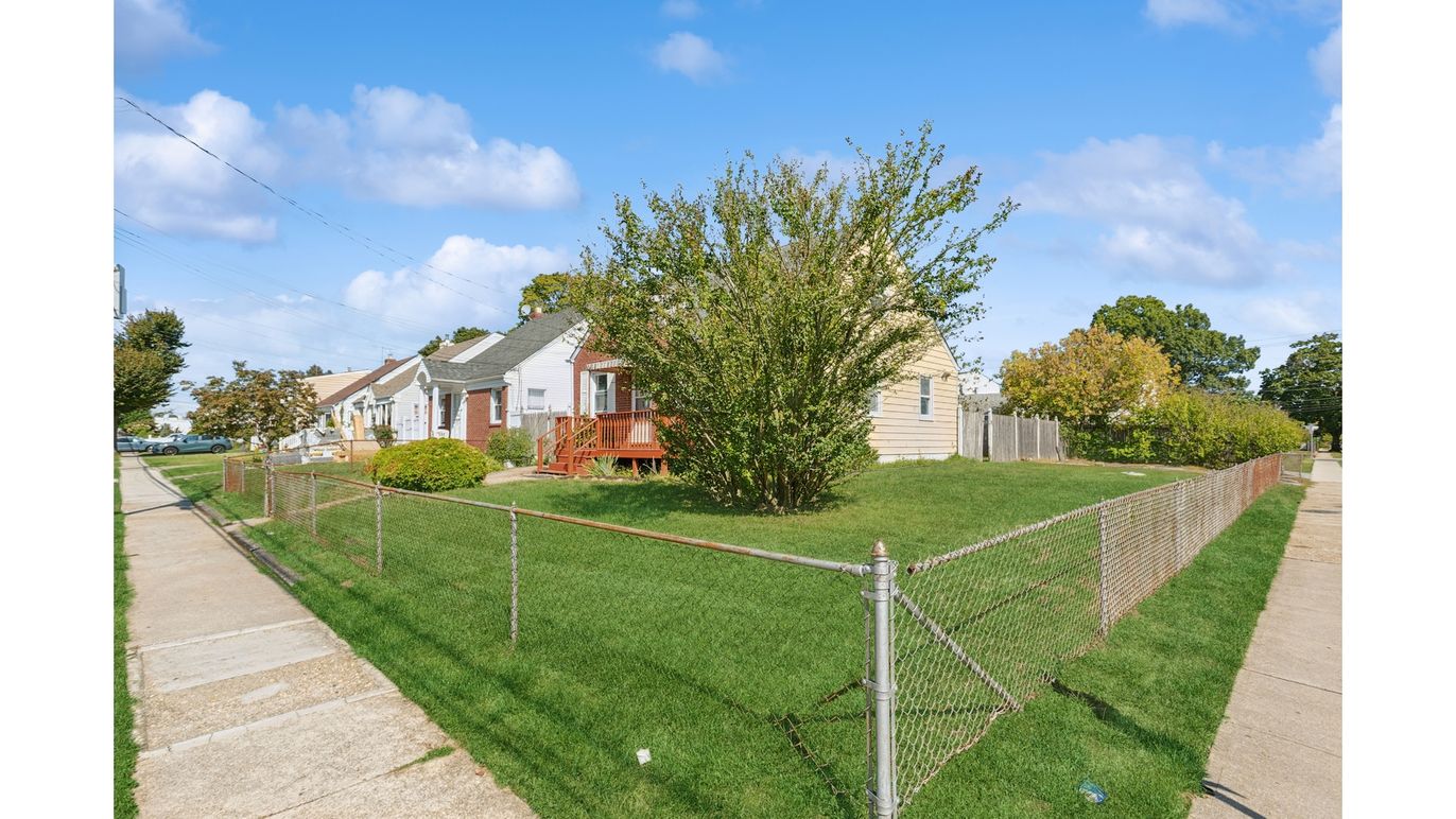 DE Listing image placeholder