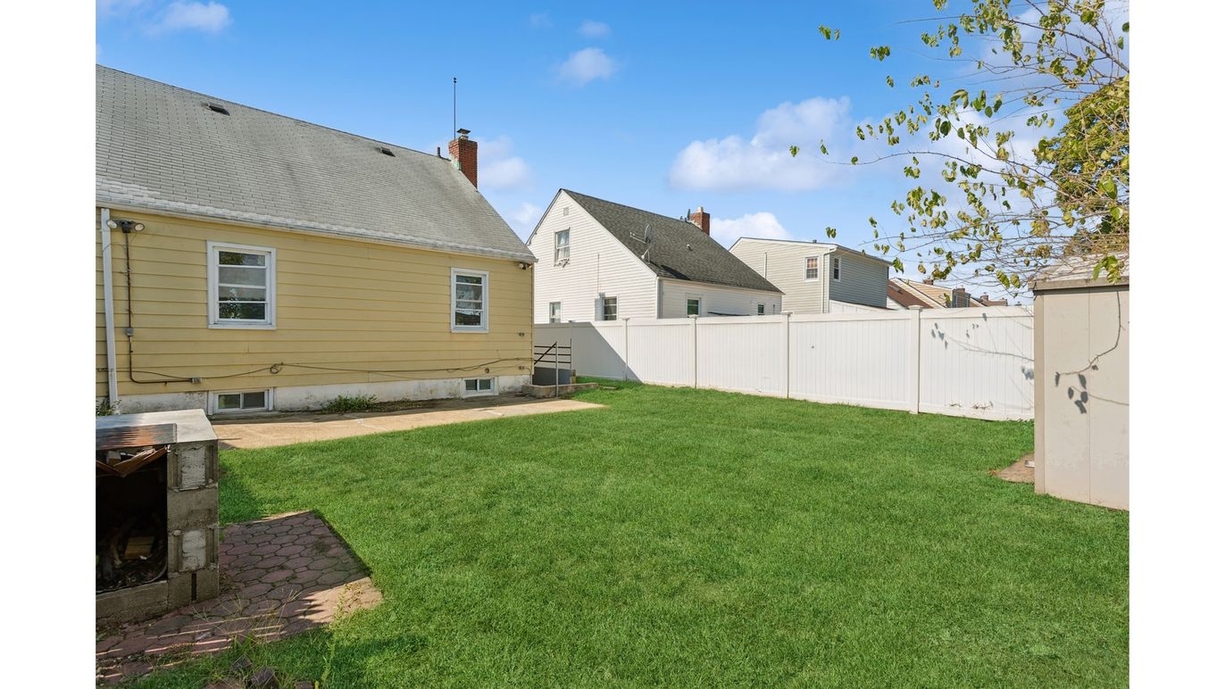 DE Listing image placeholder