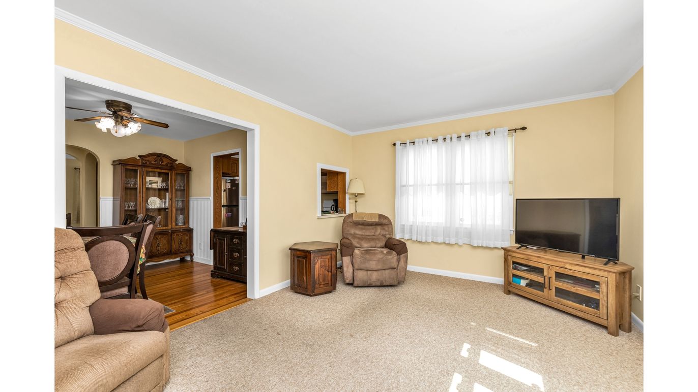 DE Listing image placeholder