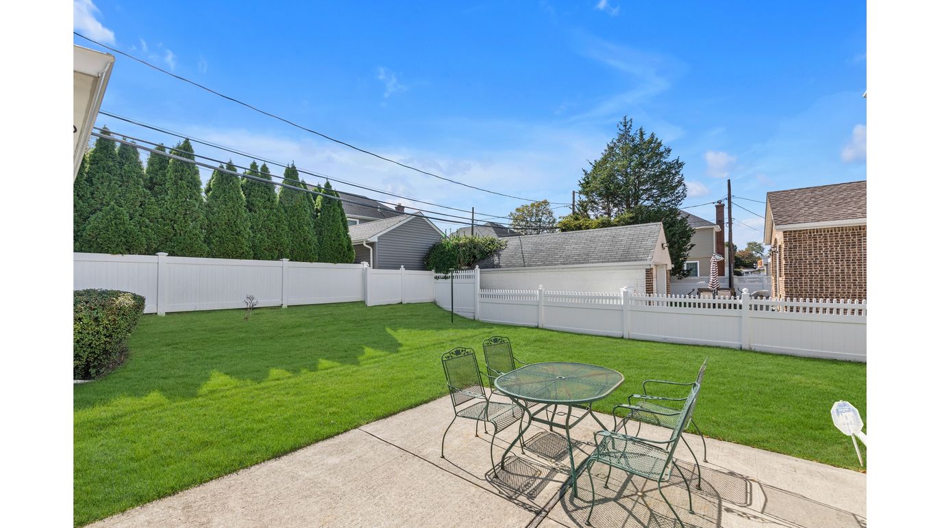 DE Listing image placeholder