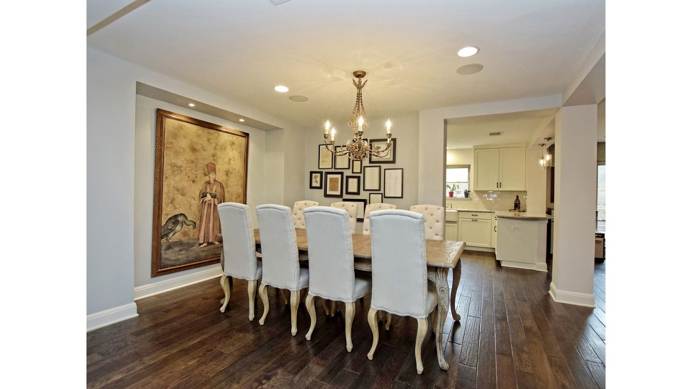 Chandelier, Dining room, Interior, Kitchen, Recessed Lighting, Wood Texture Flooring
