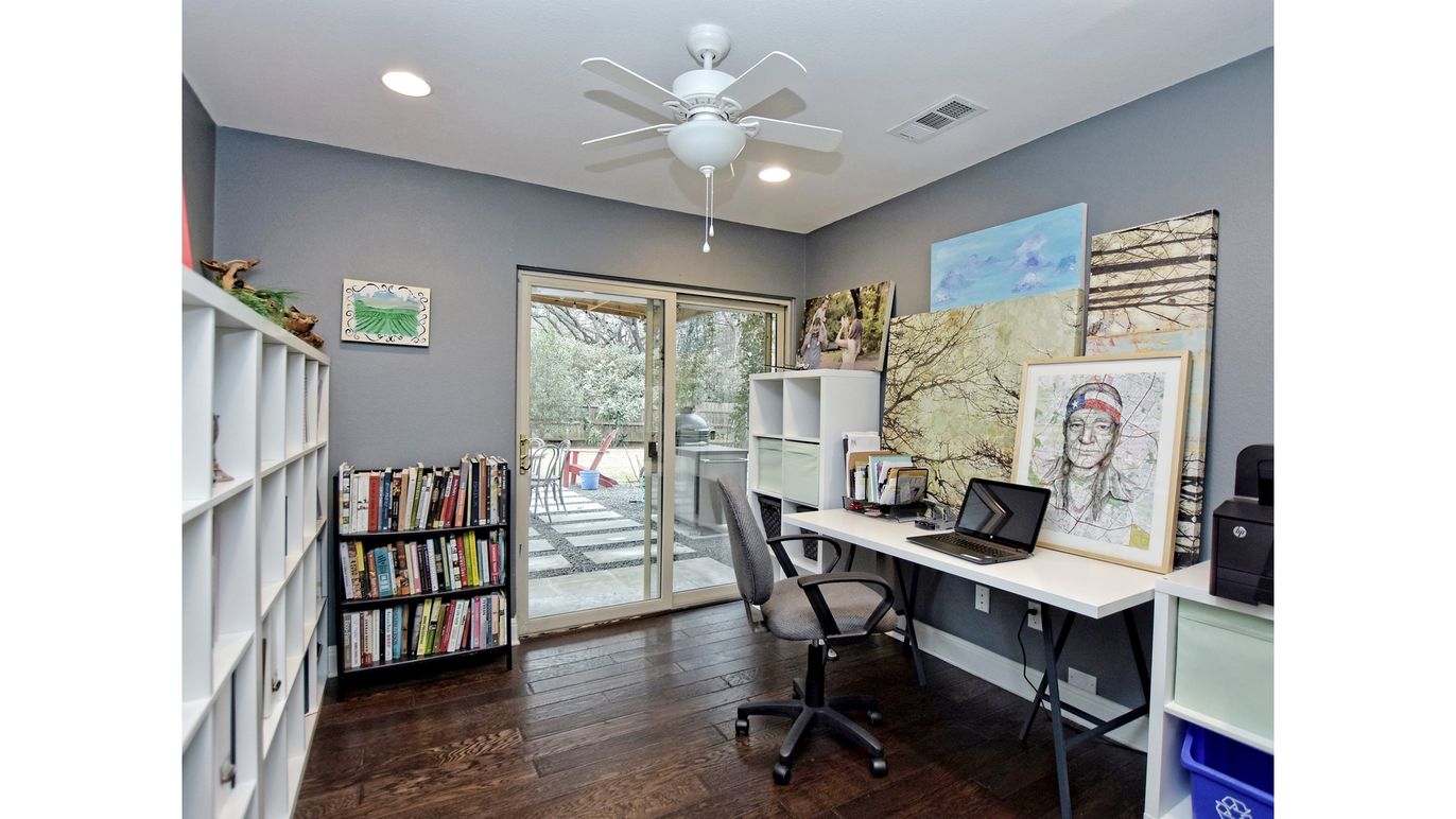 Home Office, Interior, Recessed Lighting, Wood Texture Flooring
