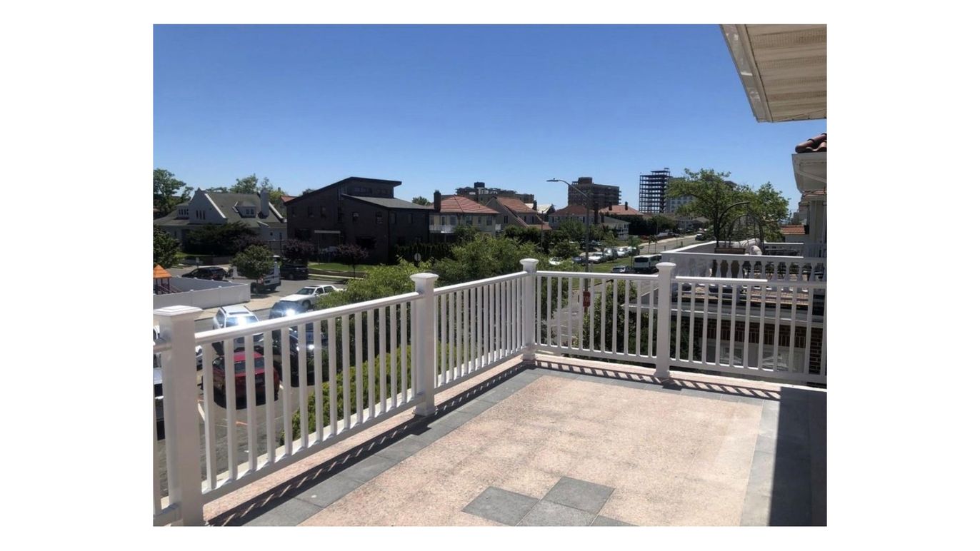 DE Listing image placeholder