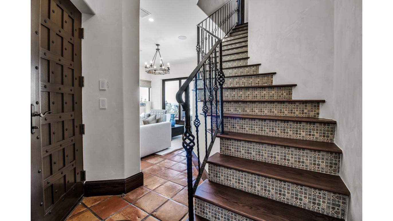 DE Listing image placeholder