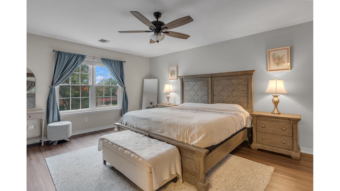 DE Listing image placeholder