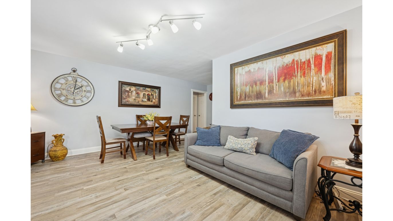 DE Listing image placeholder