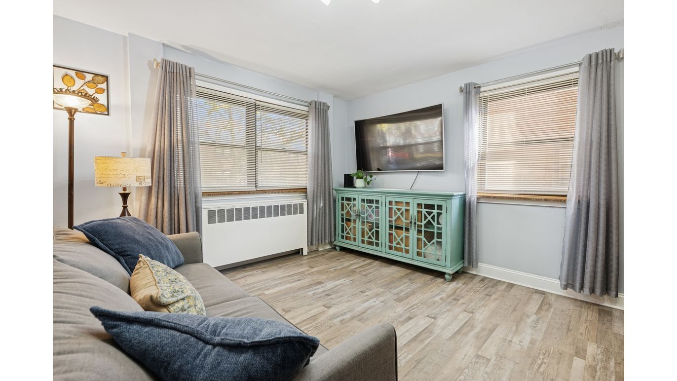 DE Listing image placeholder