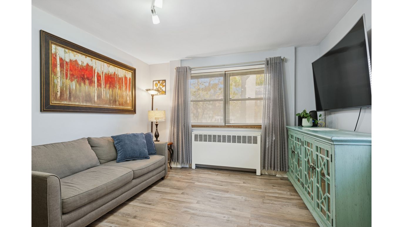 DE Listing image placeholder