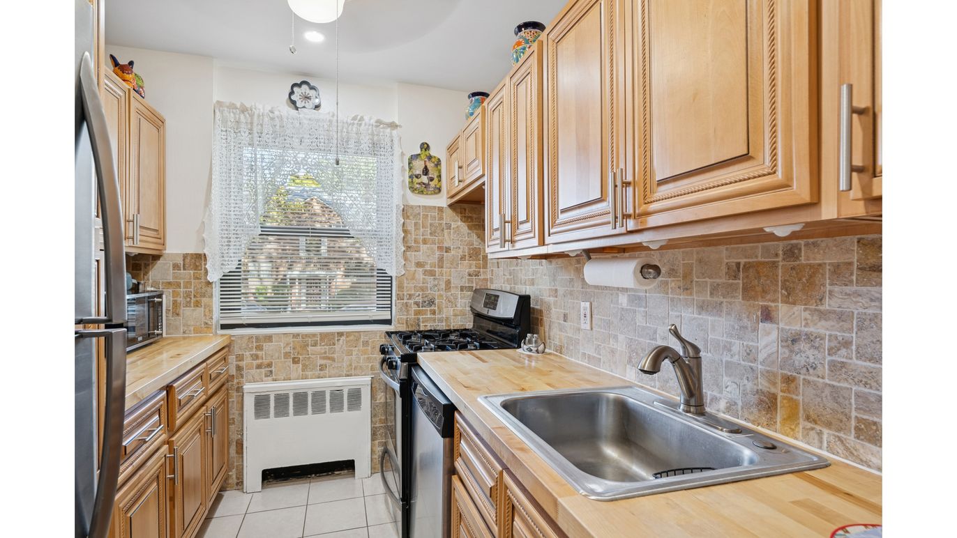 DE Listing image placeholder