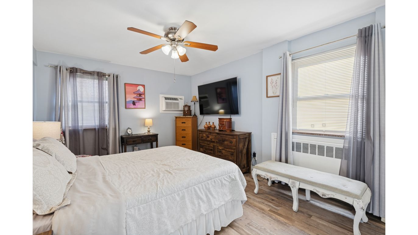 DE Listing image placeholder