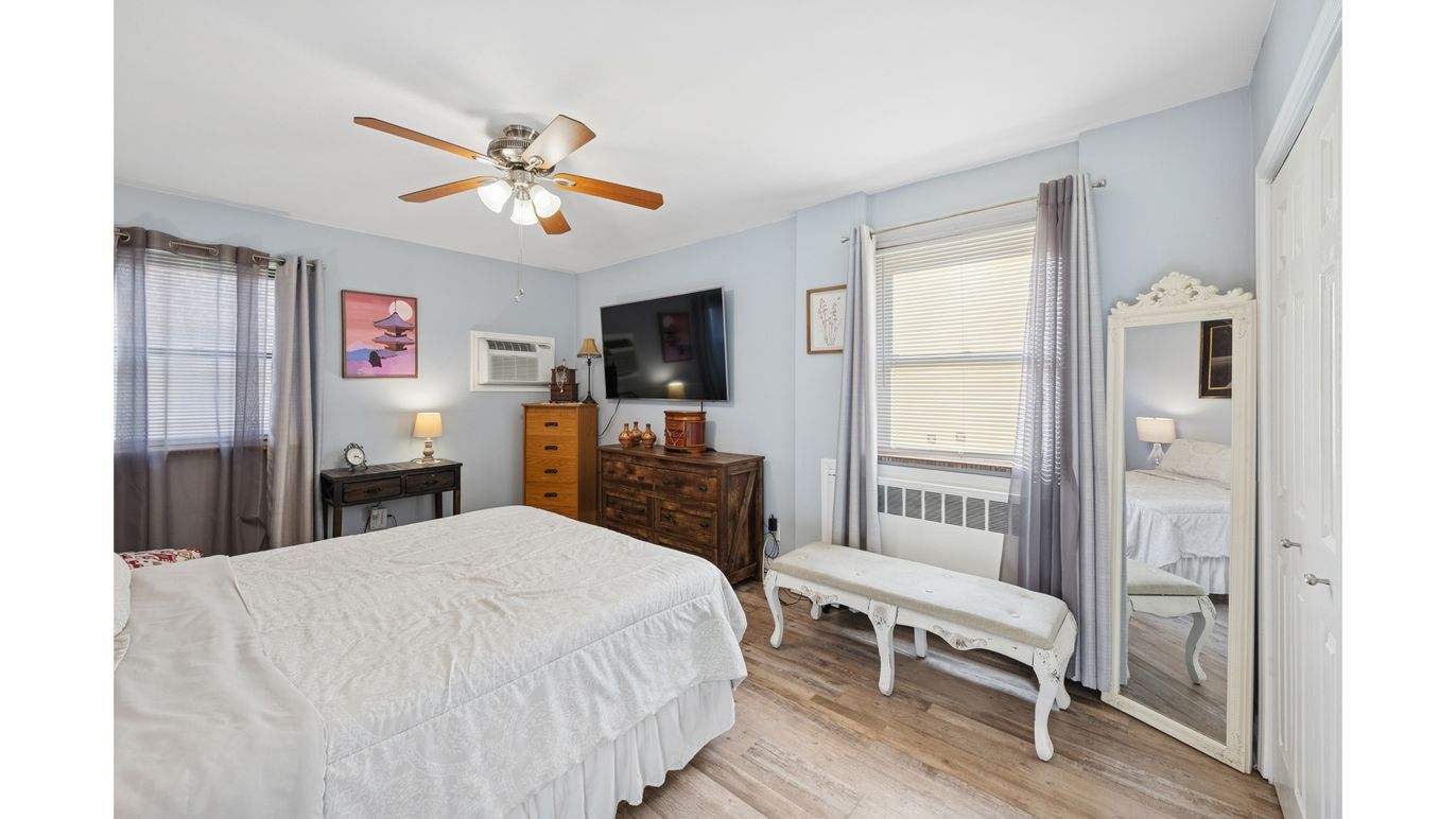 DE Listing image placeholder