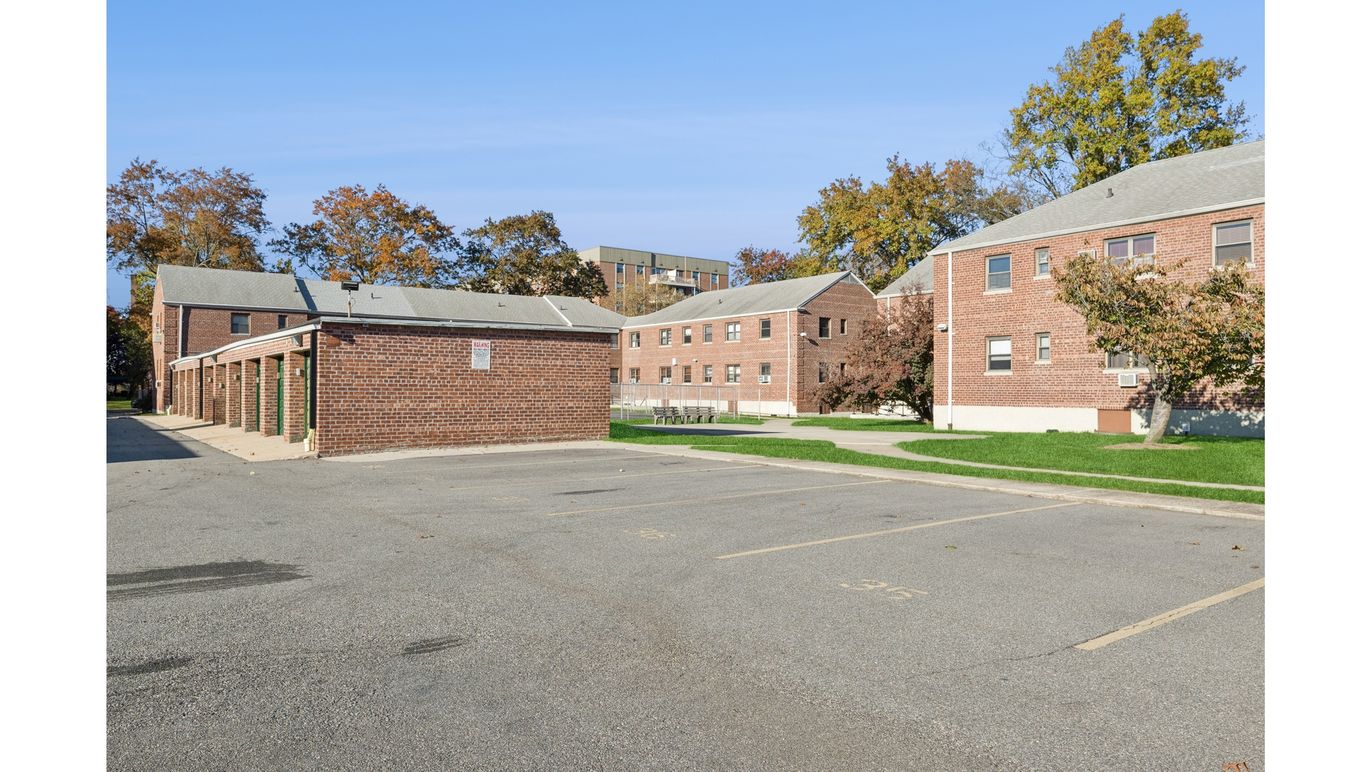 DE Listing image placeholder