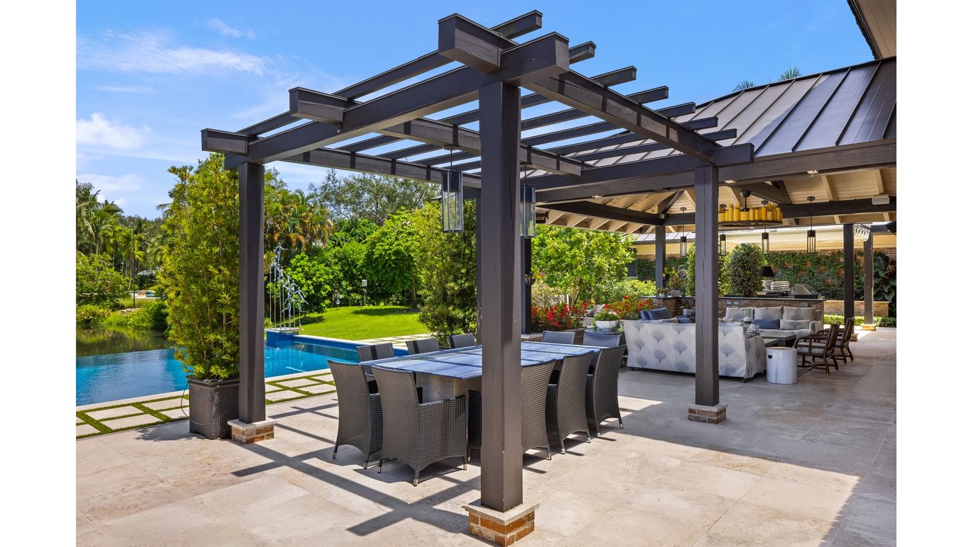 DE Listing image placeholder