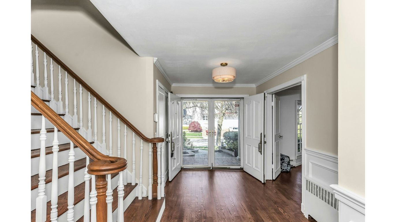 DE Listing image placeholder