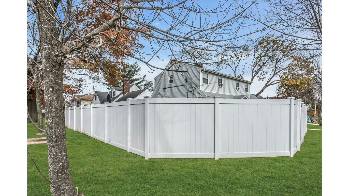 DE Listing image placeholder