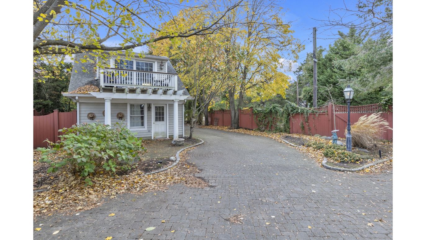 DE Listing image placeholder