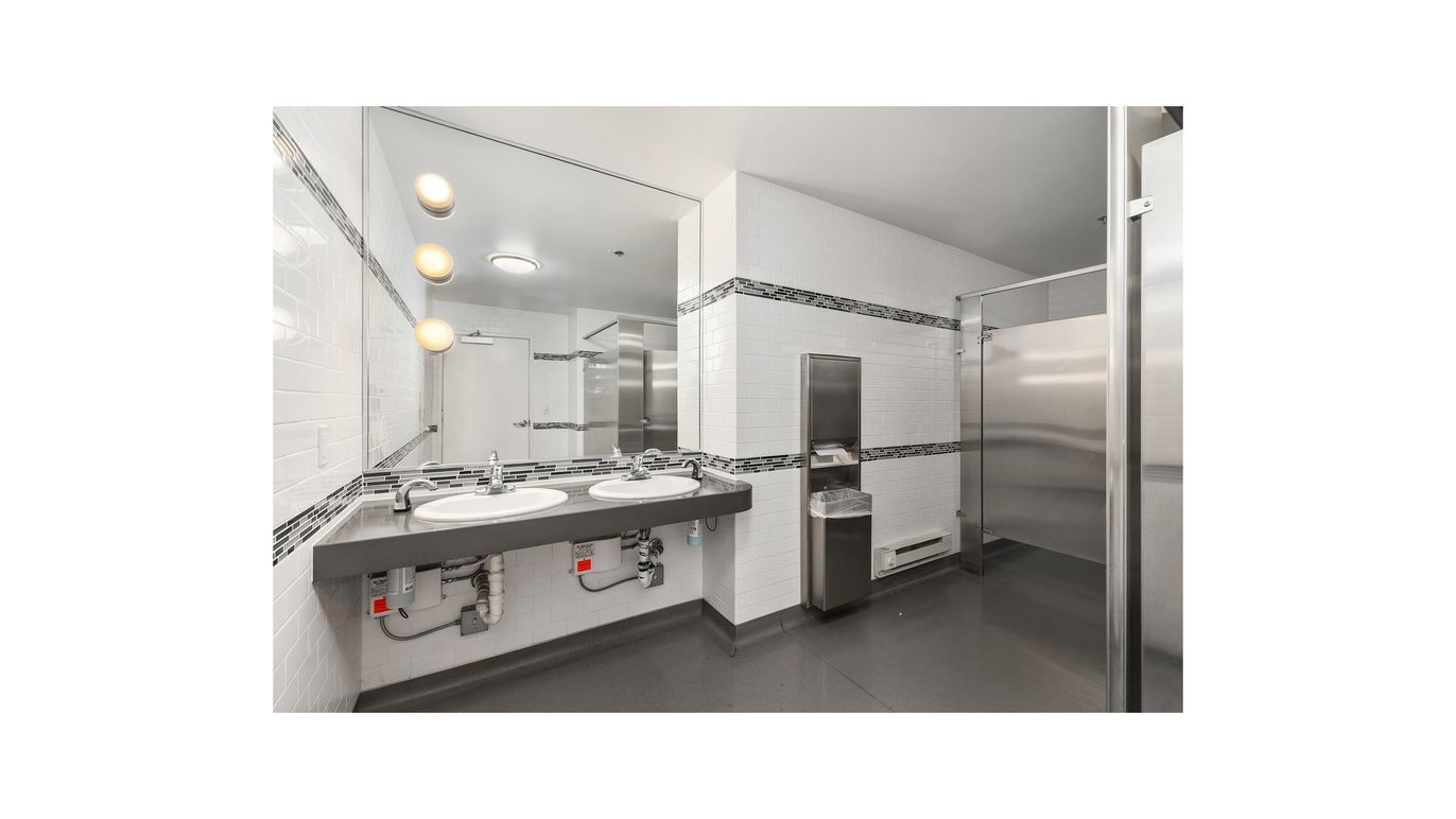 Bathroom, Interior, Stainless Steel Appliances