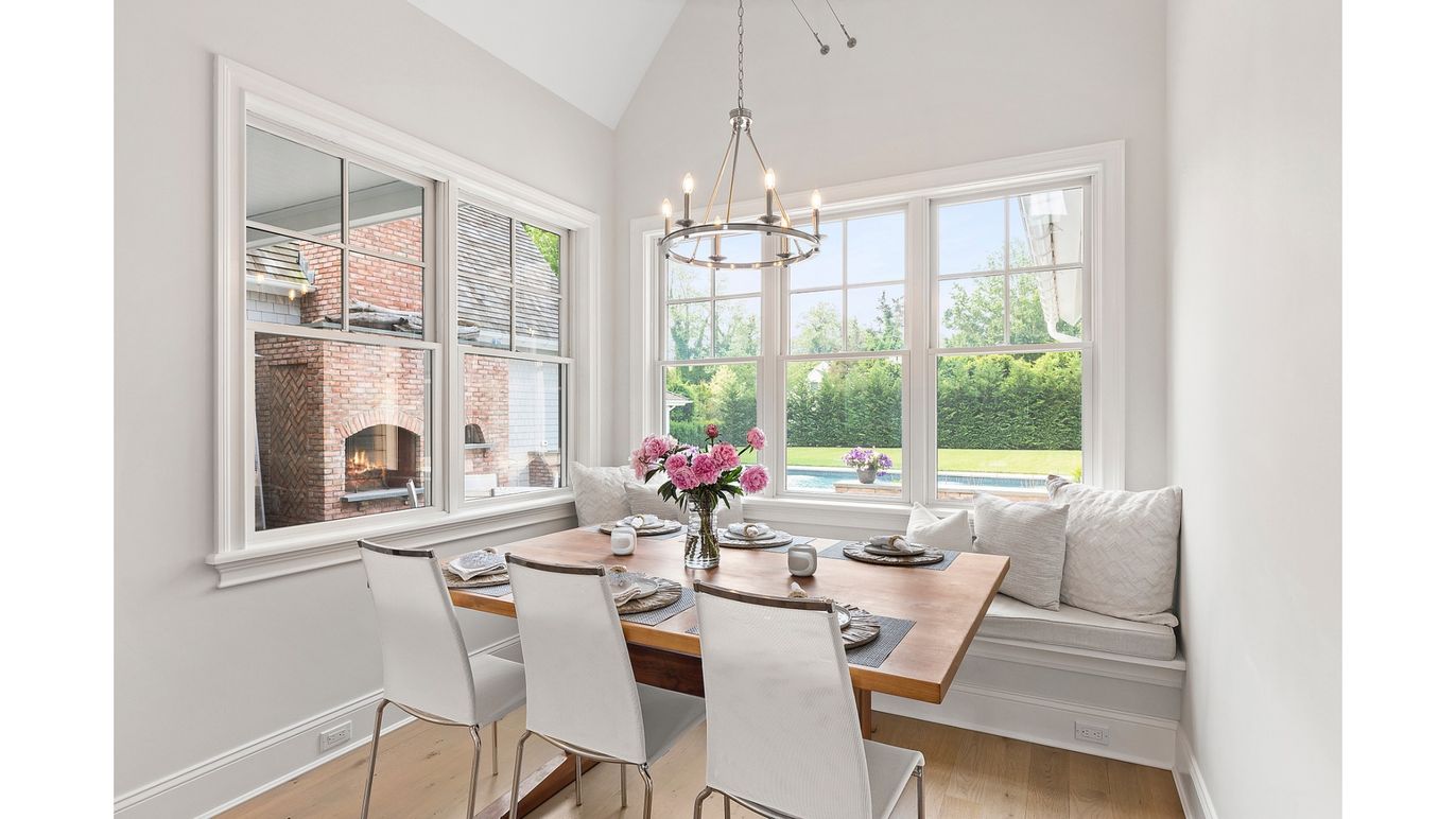 Chandelier, Dining room, Interior, Pendant Lights, Wood Texture Flooring