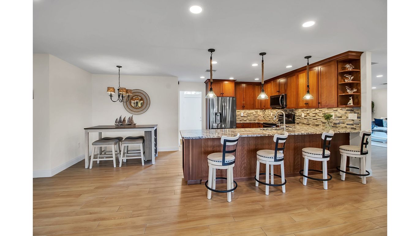 DE Listing image placeholder