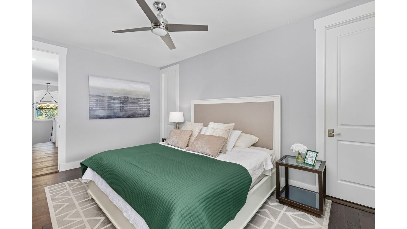Bedroom, Interior, Pendant Lights, Wood Texture Flooring