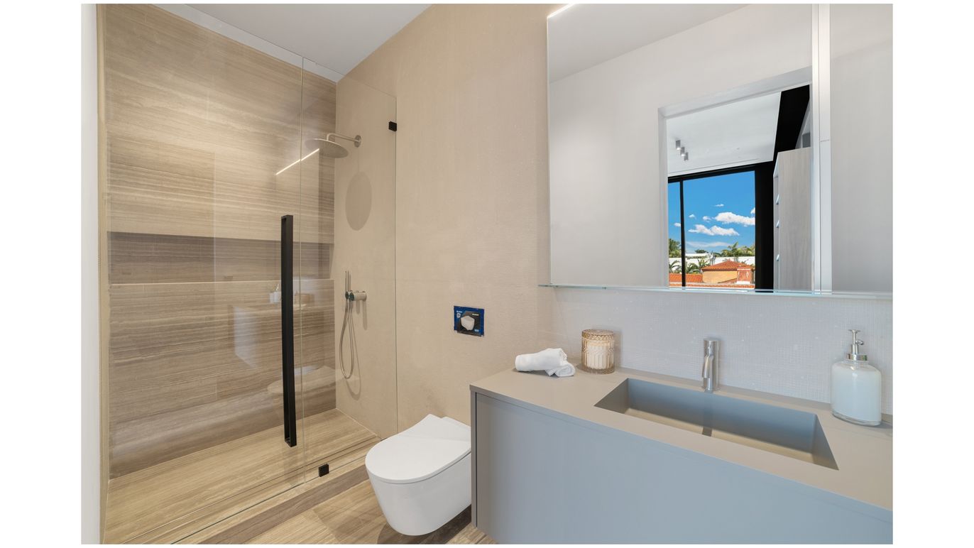 Bathroom, Glass Shower, Interior