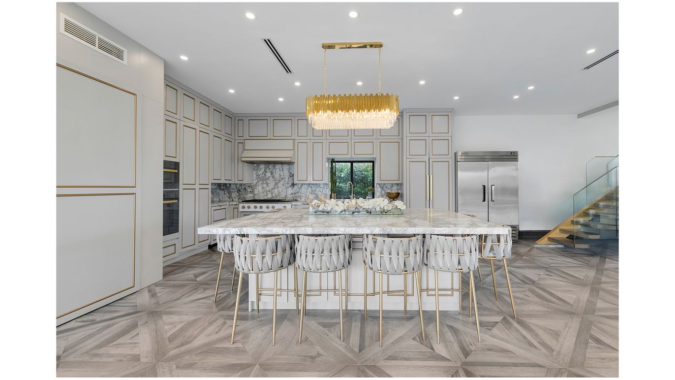 Chandelier, Interior, Kitchen, Marble Walls, Recessed Lighting, Stainless Steel Appliances, Wood Texture Flooring