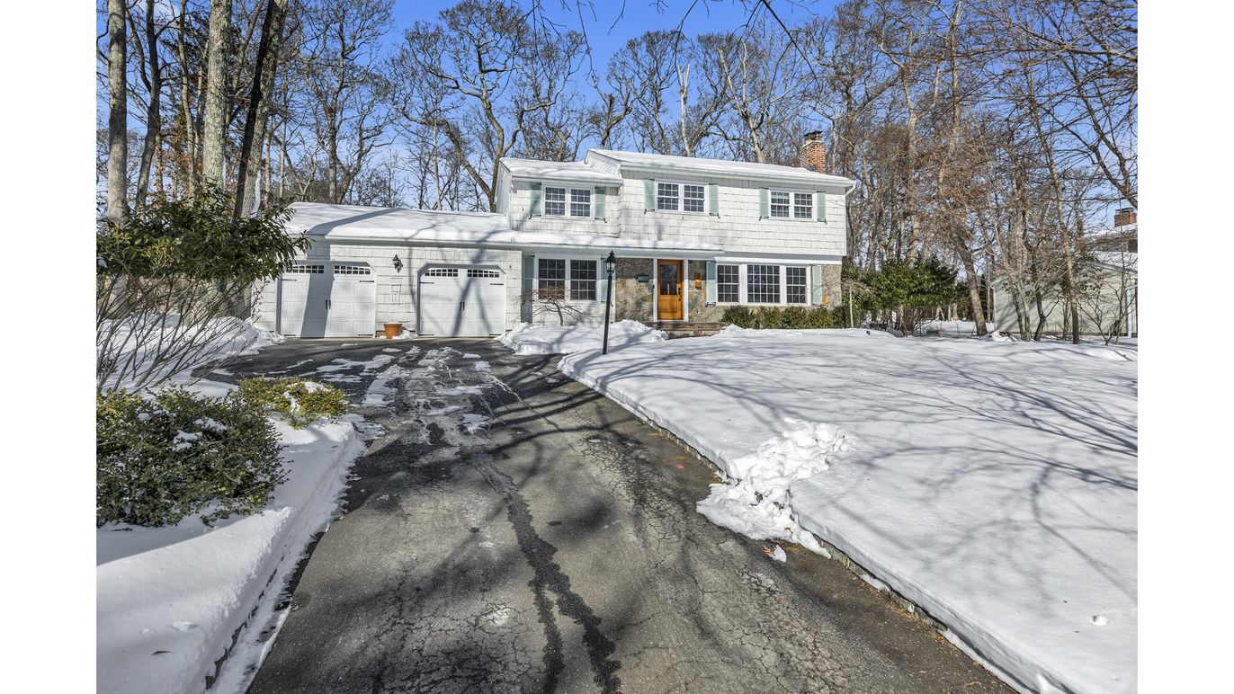 Attached, Backyard, Exterior, Facade, Georgian