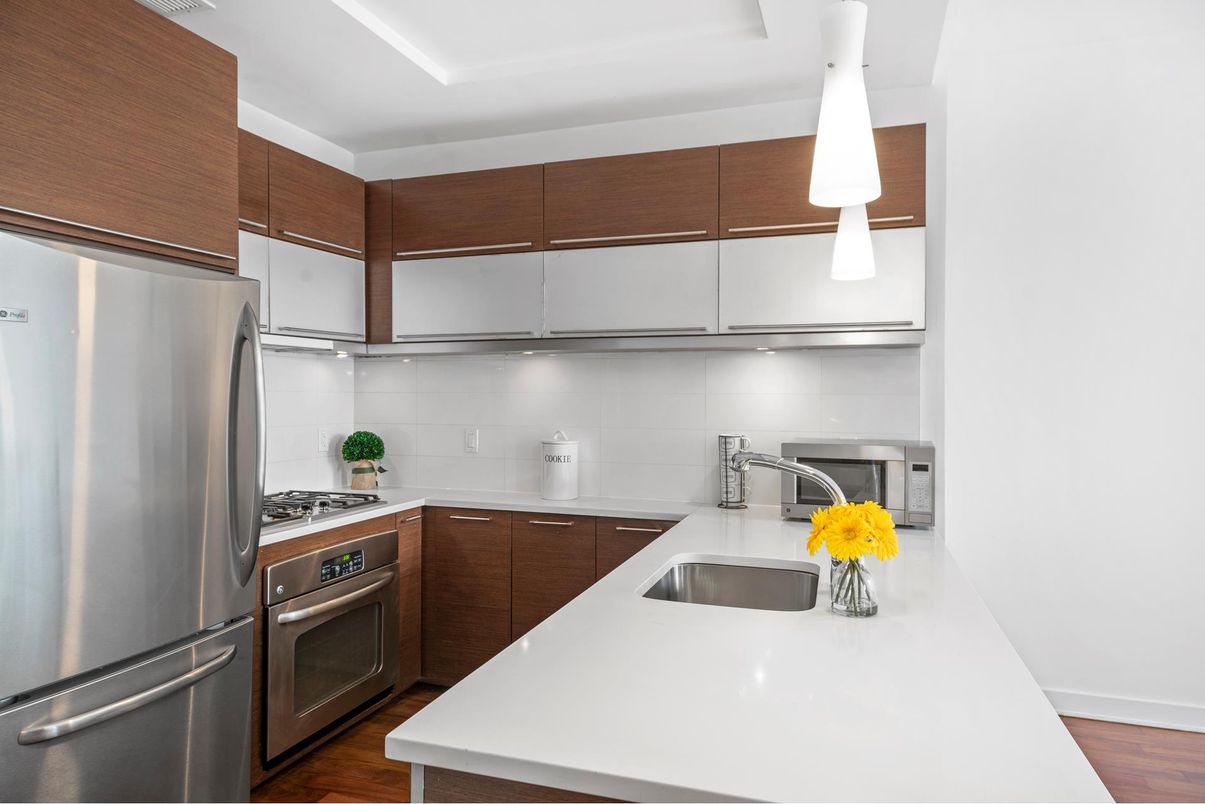 Interior, Kitchen, Stainless Steel Appliances, Wood Texture Flooring