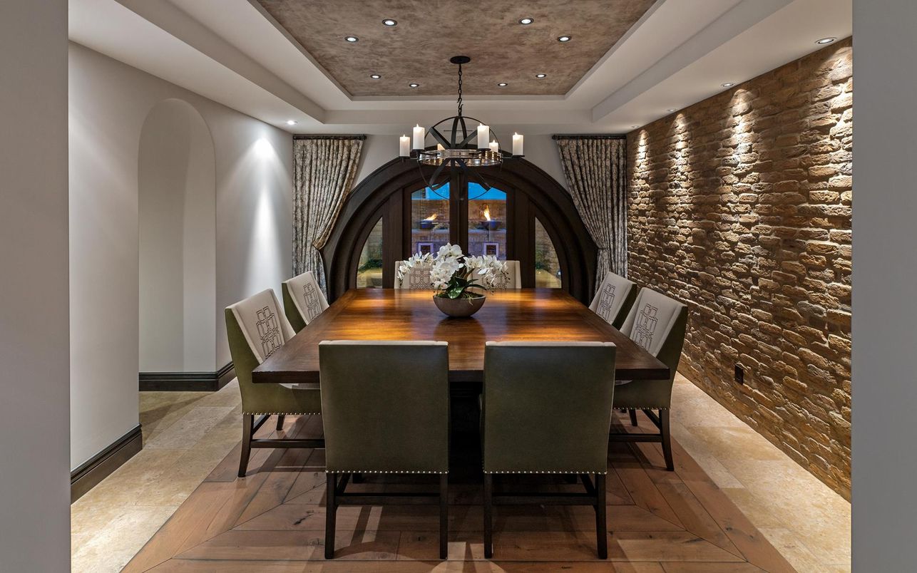 Chandelier, Dining room, Interior, Pendant Lights, Recessed Lighting, Wood Texture Flooring