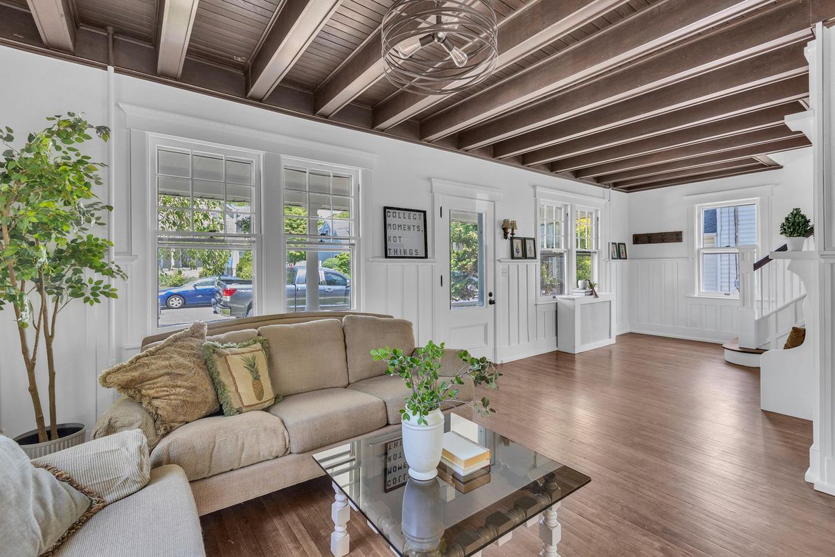 Interior, Living room, Wooden Beams, Wooden Ceilings, Wood Texture Flooring